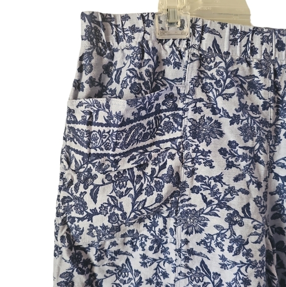 J. JILL linen blend blue floral pattern pull on comfy shorts sz large WS49 - Picture 2 of 5